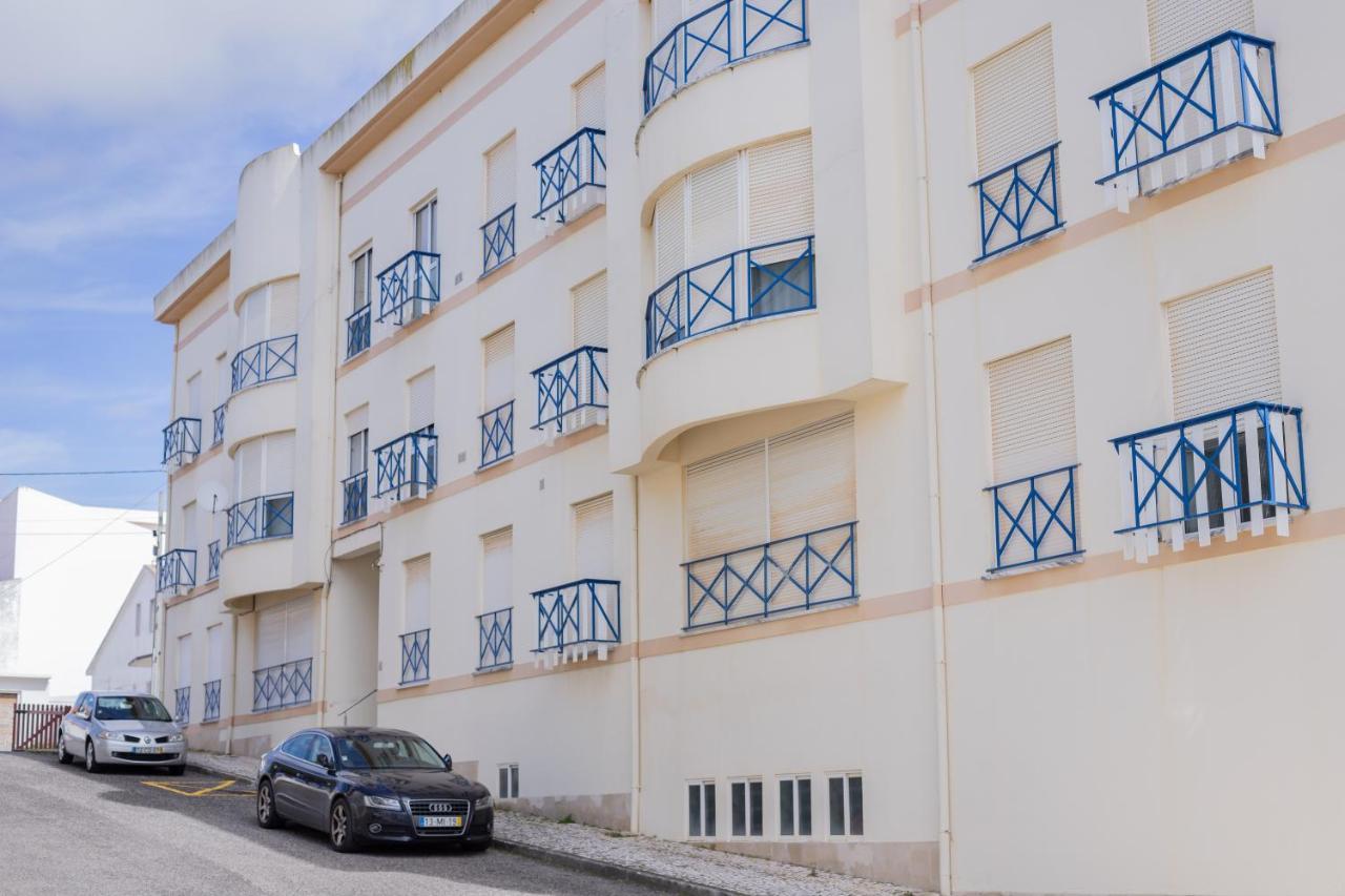 White Beach House Praia da Lourinha Luaran gambar